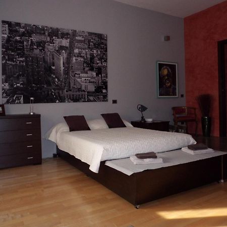 B&B Marge Oltrona di San Mamette Eksteriør billede