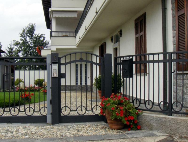 B&B Marge Oltrona di San Mamette Eksteriør billede